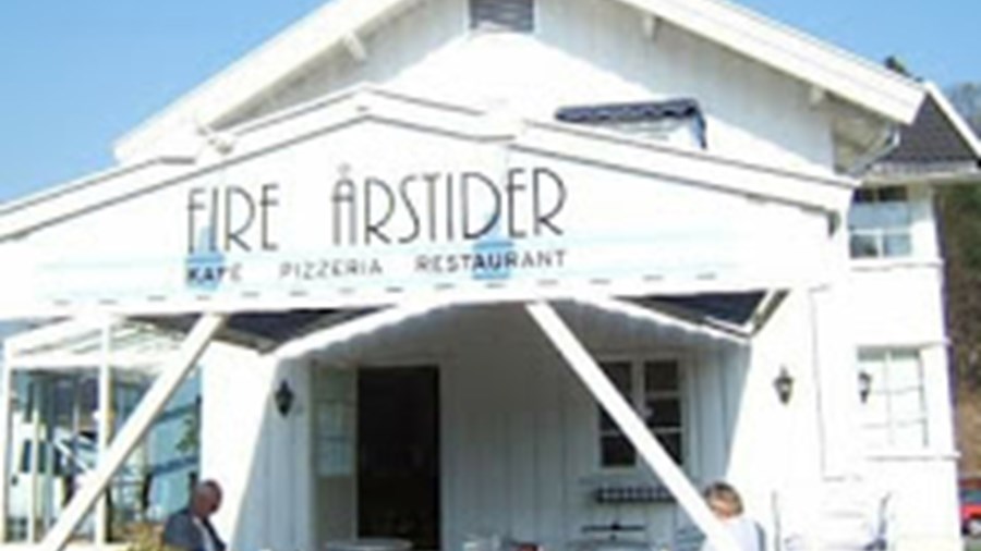 Fire Årstider kunstkafé